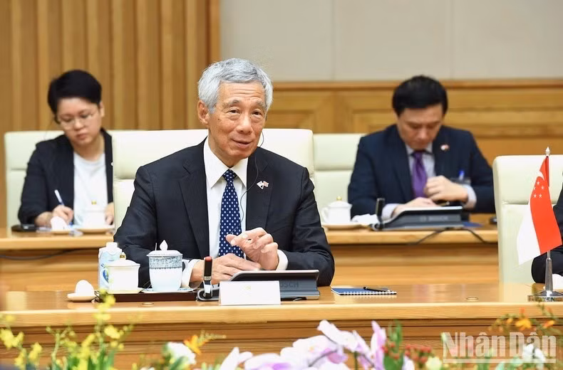 李显龙总理在会谈中发表讲话。