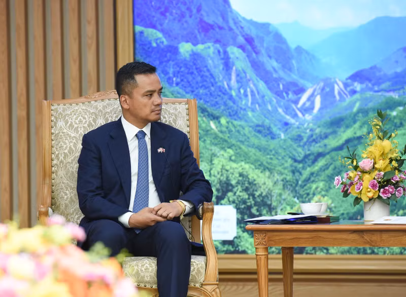 柬埔寨副首相兼内政部大臣韶索卡在会上发表讲话。