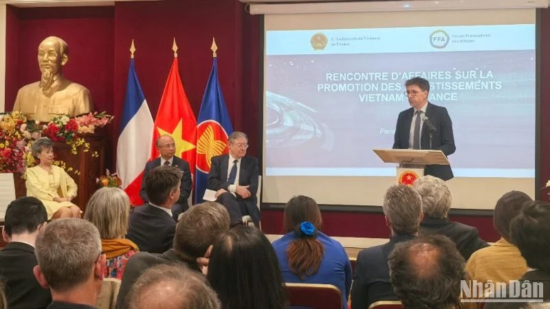 在越法投资促进会上，法国企业认为，马克龙总统此次访越将有力推动两国贸易投资合作。