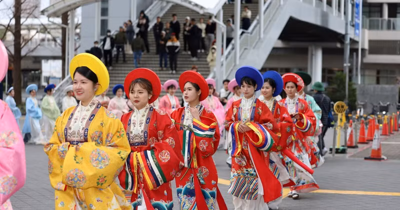 繁盛活跃的2025年大阪越南文化节。