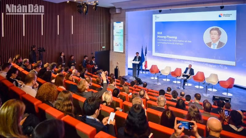 越南希望在东南亚商务论坛上推动贸易发展