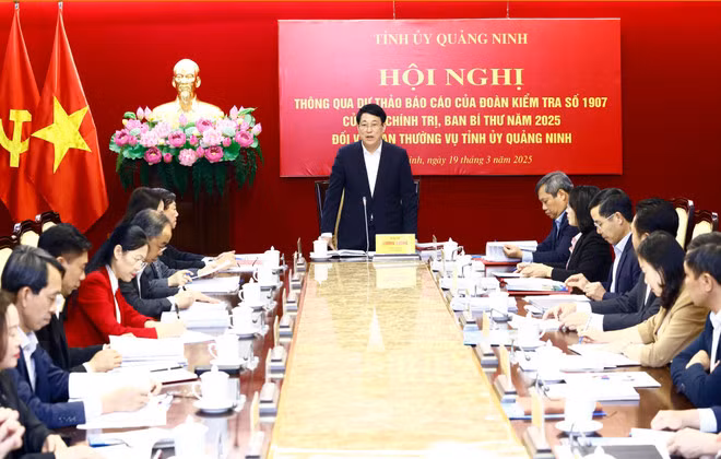 国家主席梁强主持召开会议。（图源：越通社）