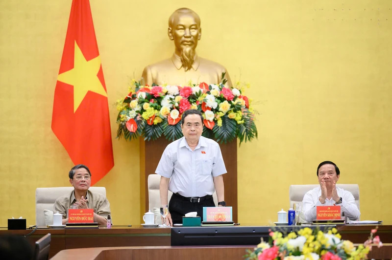 国会主席陈青敏在会上致辞。（维玲 摄）