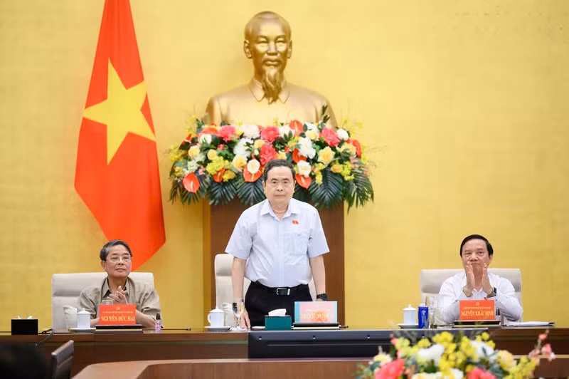 国会主席陈青敏在会上致辞。（维玲 摄）