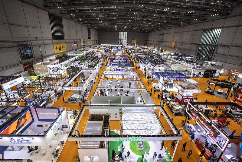 2022进博会全景。