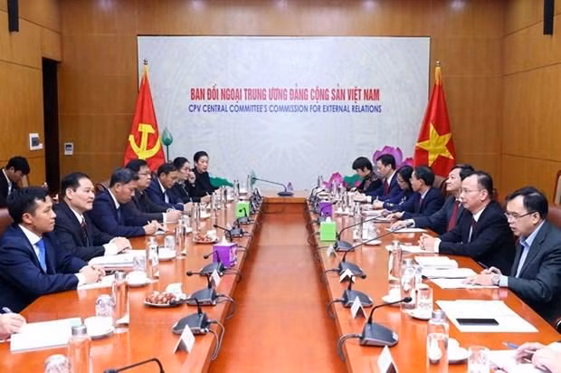 双方会谈场景。（图片来源：越通社）