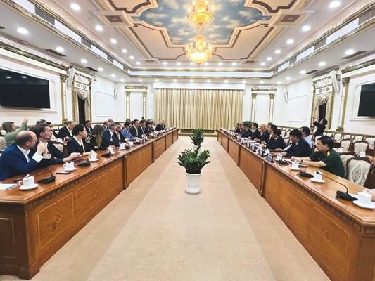 会议场景。（图片来源：胡志明市官网）