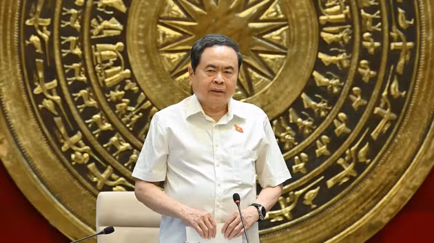 国会主席陈青敏与国会科技与环境委员会常委会举行工作会议【组图】