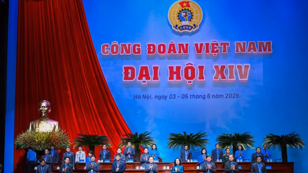越南工会第十四届全国代表大会第一次会议召开【组图】