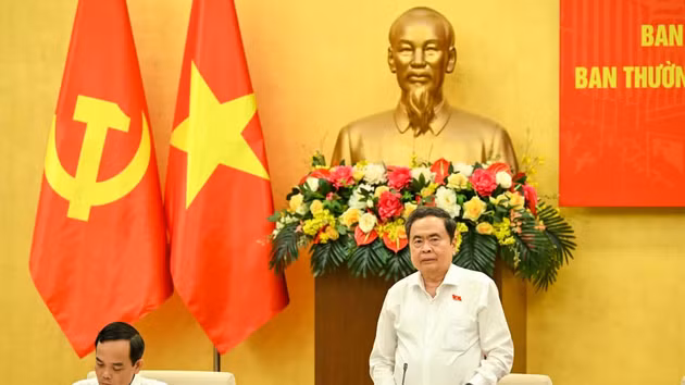 国会党委常务委员会和胡志明市市委常务委员会会议【组图】