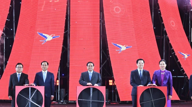 政府总理范明正出席2026年春季博览会开幕仪式【组图】