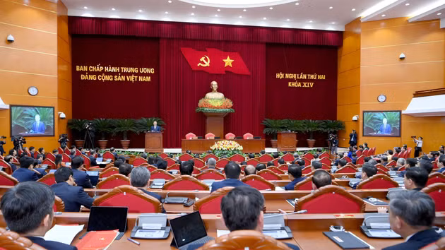 越共十四大四中全会落下帷幕【组图】