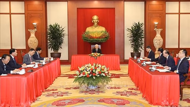 越共中央总书记阮富仲与印尼总统佐科通电话（组图） ảnh 2