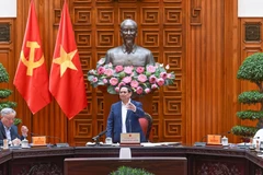 范明正总理主持召开有关铁路项目的政府常务会议【组图】