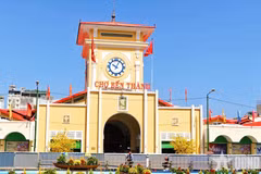 附图：胡志明市滨城市场。