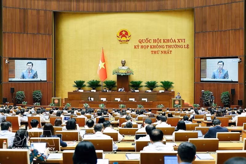 第十六届国会第一次非常规会议现场。（图片来源：越通社）