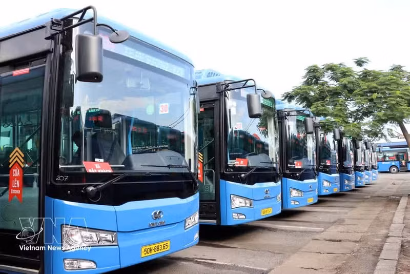胡志明市电动公交车。（图片来源：越通社）
