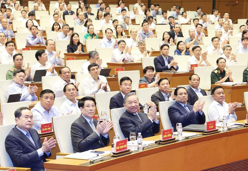 苏林总书记和各位领导代表出席会议。（图片来源：越通社）