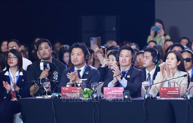 出席2025年越南私营经济论坛（VPSF）高级别对话会的代表。（图片来源：越通社）