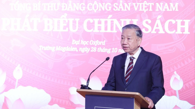 越共中央总书记苏林在英国牛津大学发表政策演讲。(图片来源:越通社)