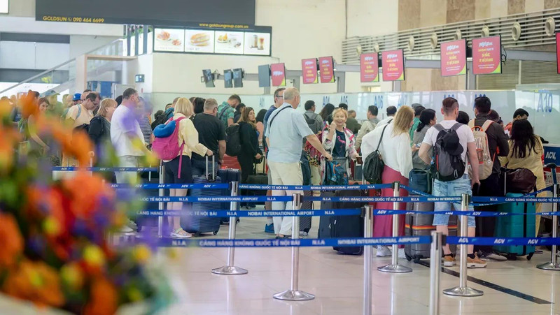 内排和新山一国际机场春运期间旅客吞吐量创新纪录。（图片来源：vtv.vn）