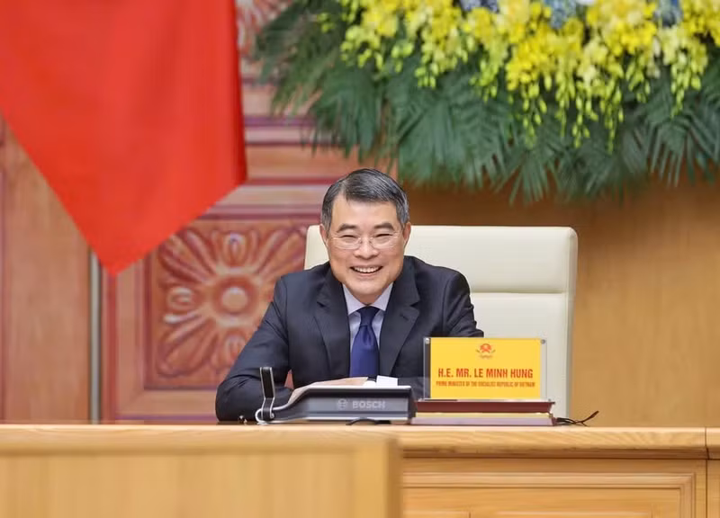 黎明兴总理在关于能源自主的亚洲零排放共同体线上峰会上发表讲话。（图片来源：政府网）