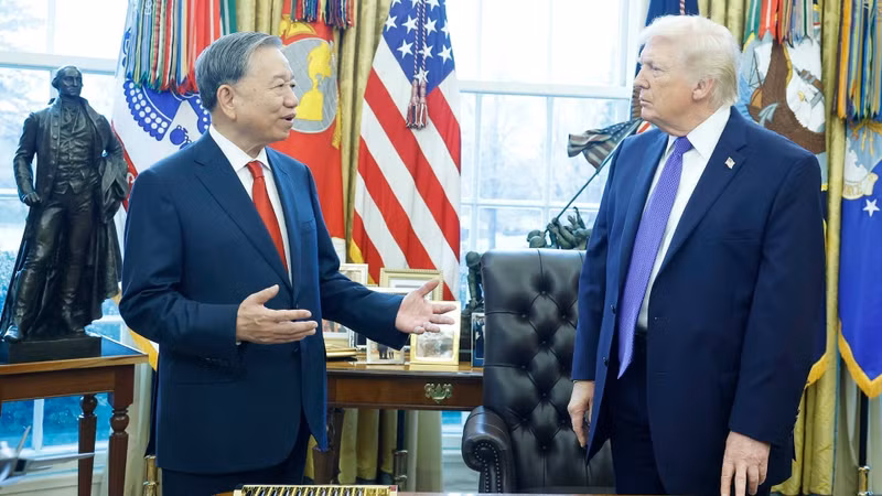 越共中央总书记苏林会见美国总统唐纳德·特朗普。