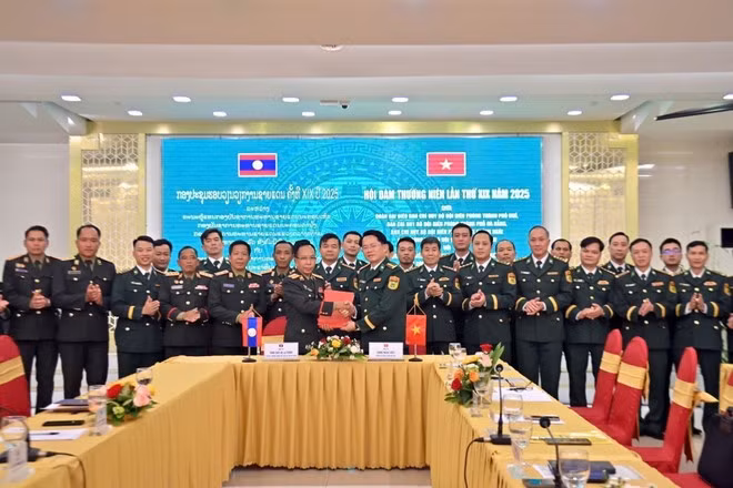 双方签署会谈纪要。（图片来源：越通社）
