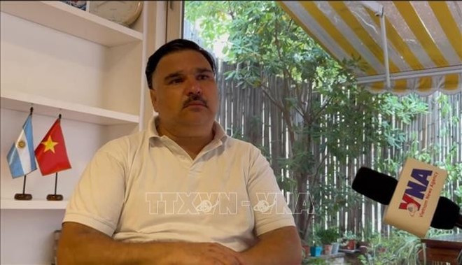 阿根廷东南亚研究中心协调员埃塞基耶尔·拉莫内达。（图片来源：越通社）