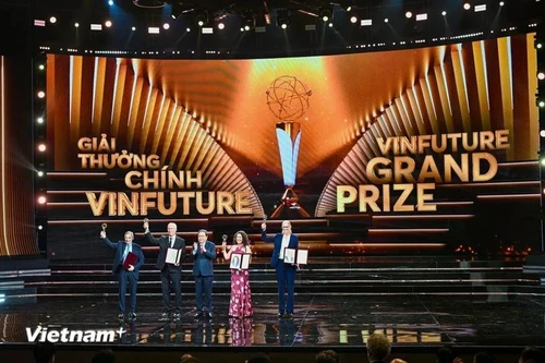 2025年VinFuture大奖颁奖典礼。（图片来源：越通社）