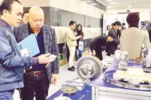 企业了解航空航天领域生产所需的零部件和设备产品。