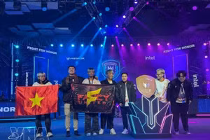 越南代表队——Fancy United Esports 战队亮相2026年掠夺者亚太电竞大赛。（图片来源：越通社）