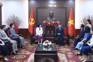 会见现场。（图片来源：英桃）