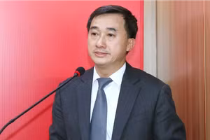 卫生部副部长陈文瞬。（图片来源：民智网）