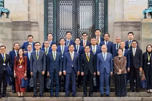 柬埔寨代表团出席在荷兰举行的UNCLOS调解委员会第二次会议。（图片来源：柬埔寨外交部）
