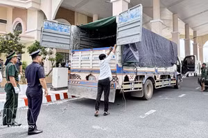 越南安江省庆平国际口岸。（图片来源：越通社）