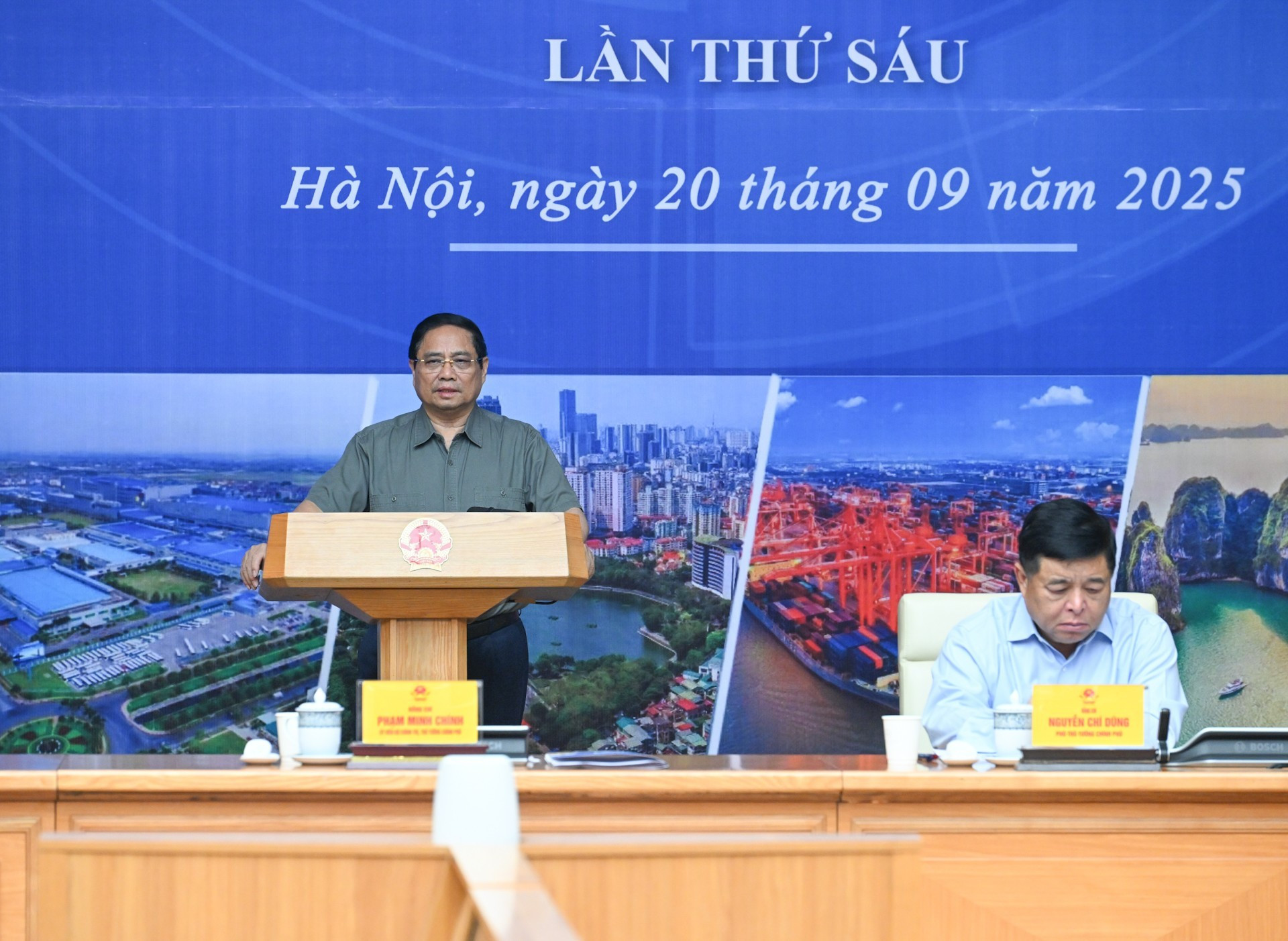 越南政府总理范明正主持召开红河平原地区协调委员会第六次会议。