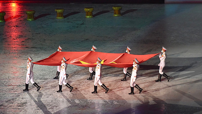 第31届东运会开幕式在越南美廷国家体育场热闹开场 ảnh 7 第31届东运会开幕式在越南美廷国家体育场热闹开场 ảnh 7