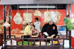 2026年河粉节上的一个展位。