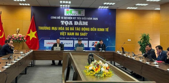 越南科技记者俱乐部公布2025年十大突出科技事件。（图片来源：baomoi.com）