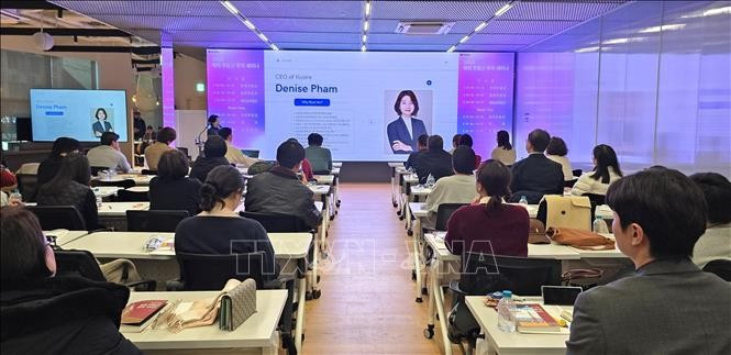 2025年海外房地产投资研讨会场景。（图片来源：越通社）