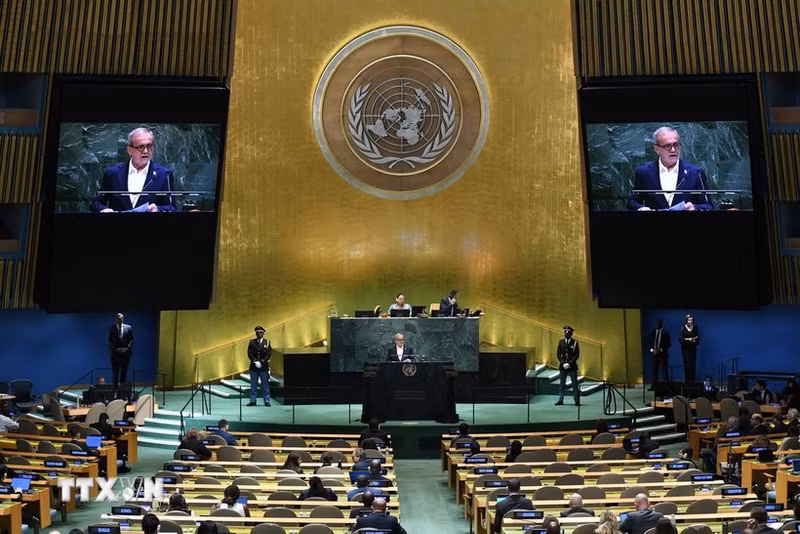 联合国安理会9月26日下午召开关于延长伊朗制裁豁免的决议草案的会议。（图片来源：越通社）