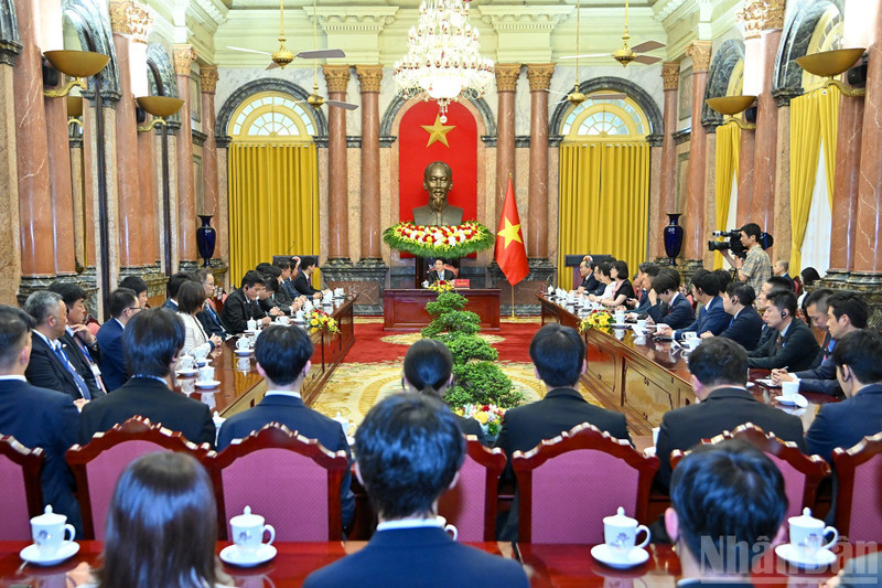 会见场景。