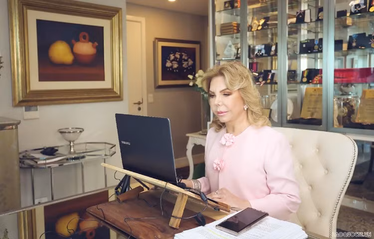 巴拉圭驻越南名誉领事玛丽亚·德尔·卡门·佩雷斯。