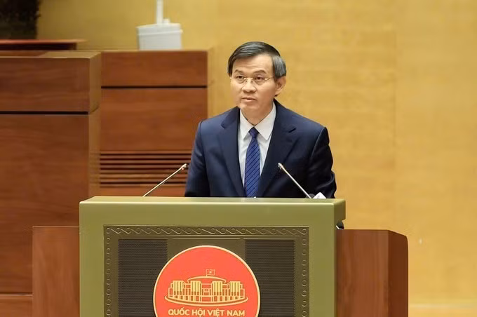 胡志明国家政治学院院长段明训发表讲话。（图片来源：hcmcpv.org.vn）