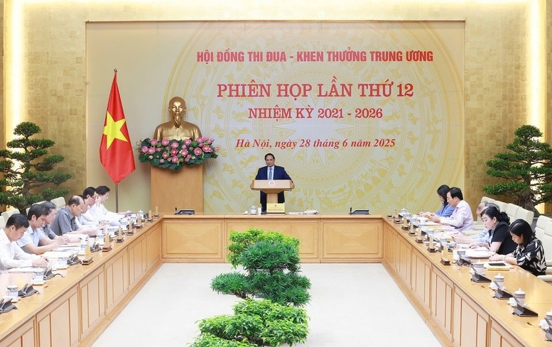 会议场景。（图片来源：qdnd.vn）