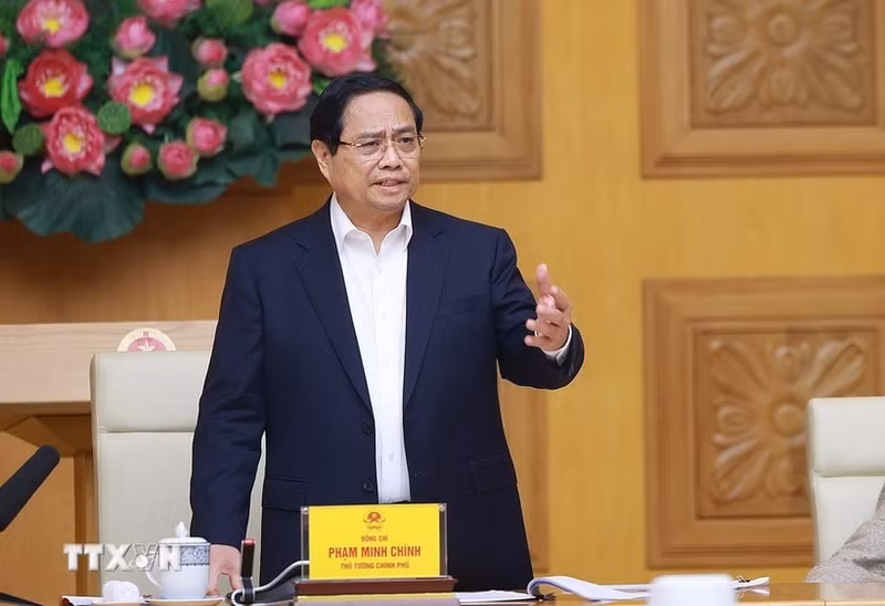 范明正总理主持会议。（图片来源：越通社）