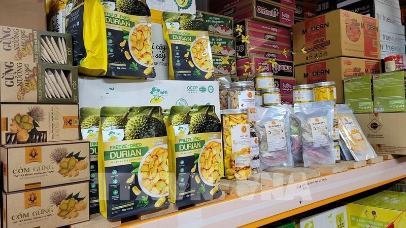 附图：越南商品在英国市场越来越受欢迎。