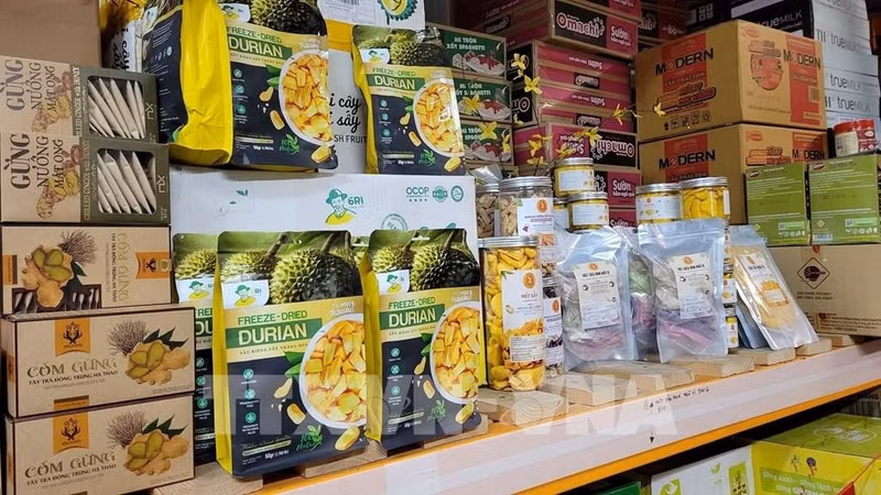 附图：越南商品在英国市场越来越受欢迎。