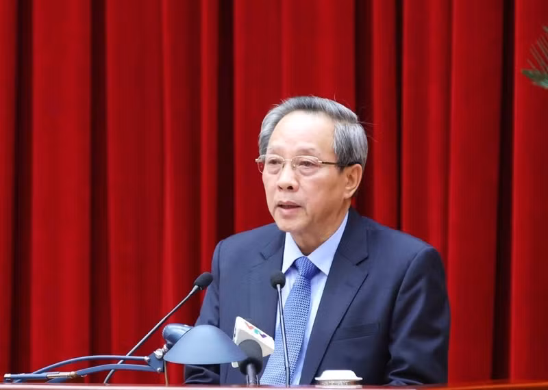 越共中央委员会委员、中央组织部常务副部长黄登光。